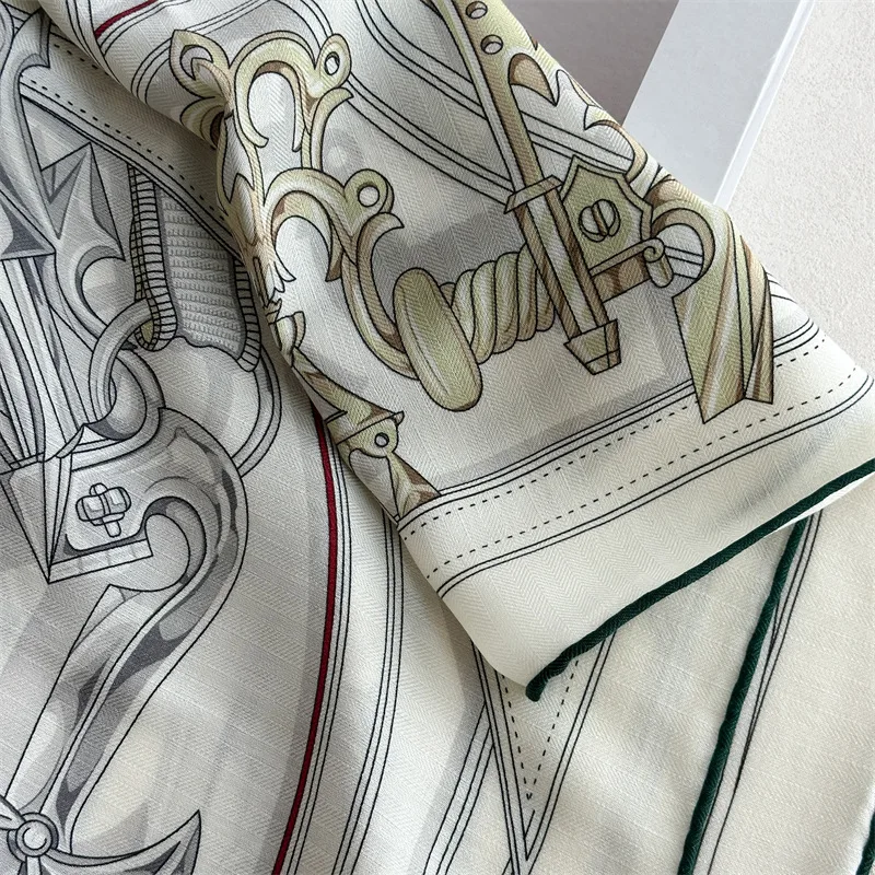 Sciarpa 40% Seta 60% Lana 135x - Shawl Wrap Winter recensione e prezzo