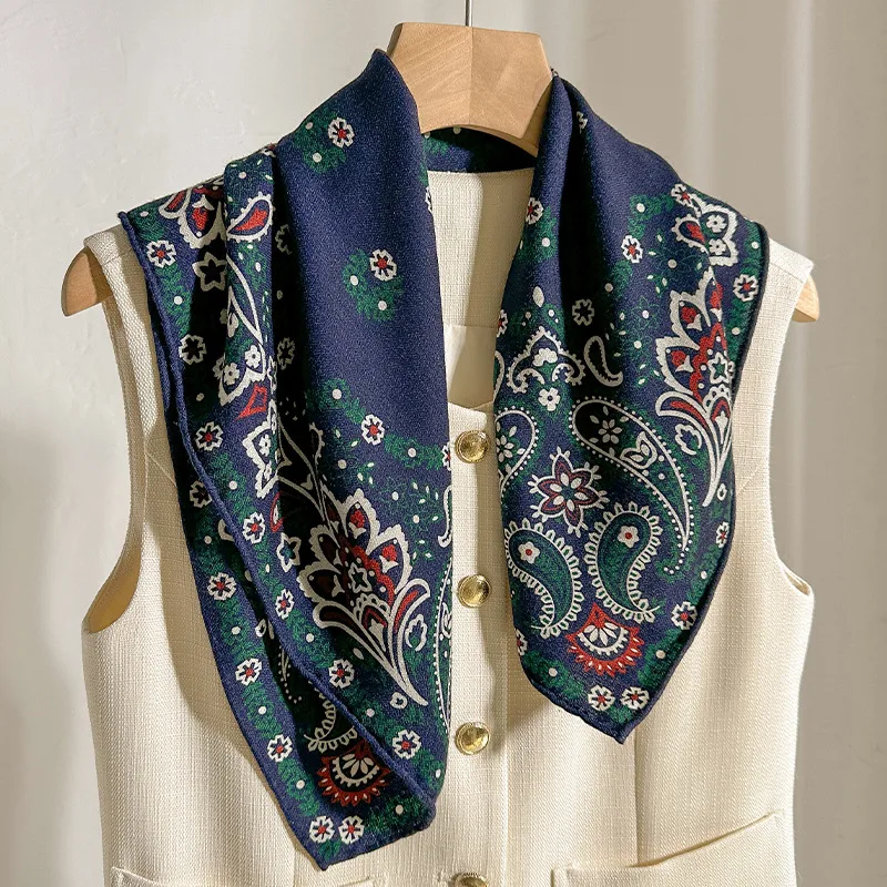 Sciarpa di seta 70% lana 30% D - Shawl Wrap Winter recensione e prezzo